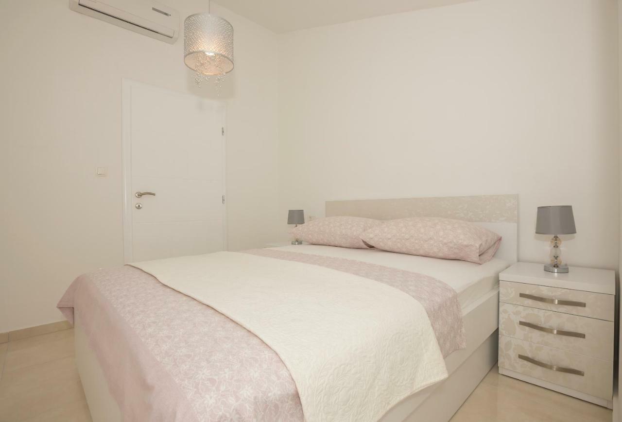 Vila Branka Makarska Bagian luar foto