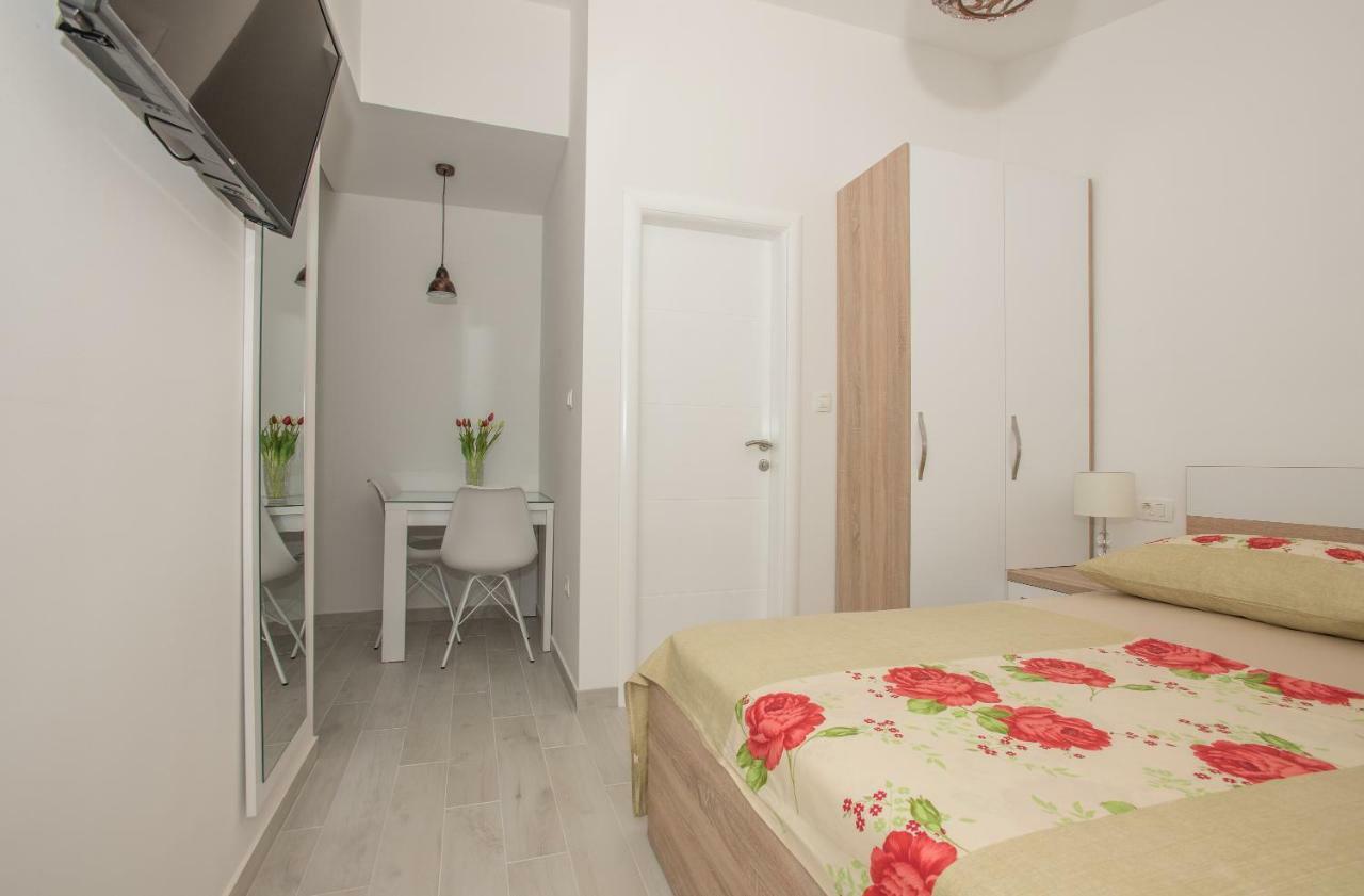 Vila Branka Makarska Bagian luar foto